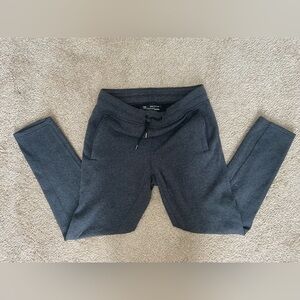 Under Armour Dark Gray sweats